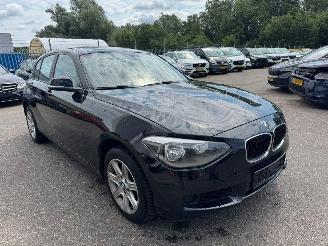 BMW 1-serie 116i AUTOMAAT picture 6