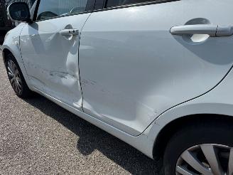Suzuki Swift 1.2 Exclusive EASSS picture 9