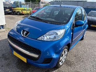 skadebil auto Peugeot 107 1.0-12V XS 2011/6
