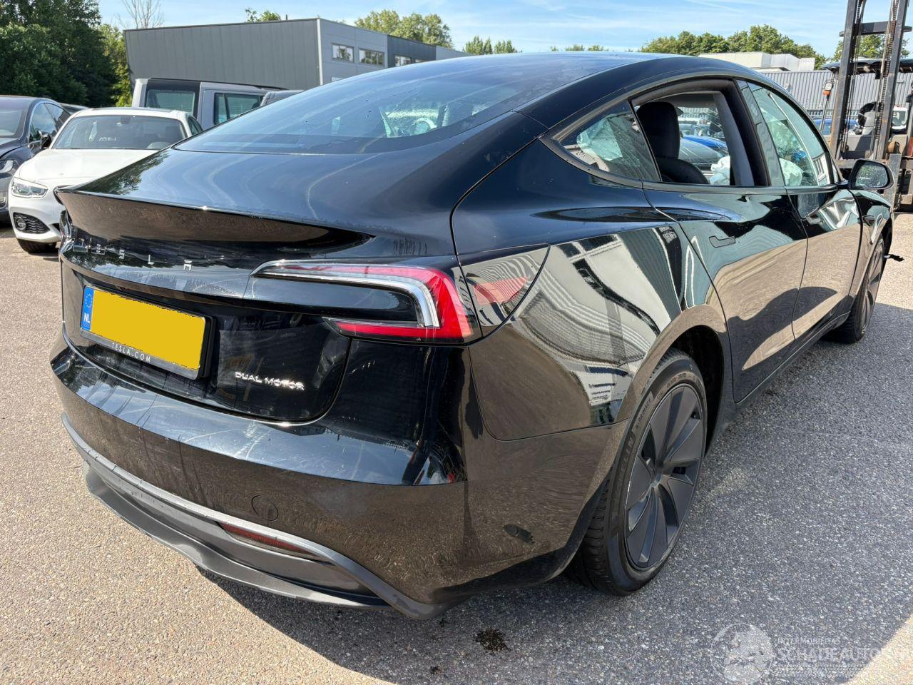 Tesla Model 3 Premium Long Range AWD 78 kWh
