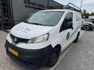 dañado vehículos comerciales Nissan NV 200 1.5 dCi Acenta 2013/11