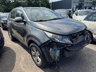Avarii autoturisme Kia Sportage 2.0 AUTOMAAT X-ecutive Plus Pack 2011/6