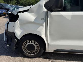 Toyota Proace Worker 2.0 D-4D Professional Long picture 2