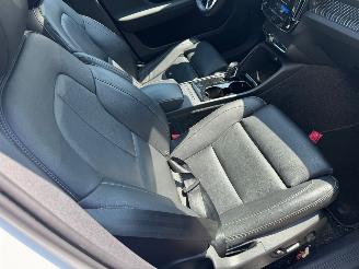 Volvo XC40 Recharge P8 AWD R-Design picture 16