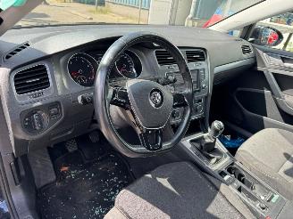 Volkswagen Golf 1.0 TSI Edition picture 11