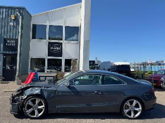 Schadeauto Audi A5 Coupé 2.0 TFSI Pro Line 2010/1