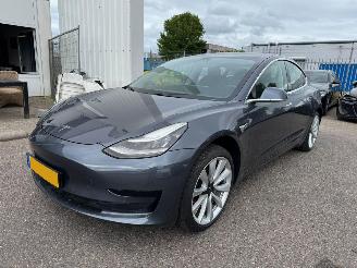 Coche accidentado Tesla Model 3 Standard RWD Plus 60 kWh 2019/12