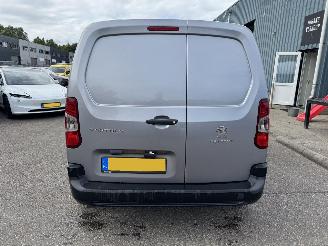 Peugeot Partner 1.6 BlueHDI Pro picture 3
