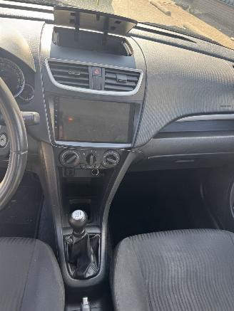 Suzuki Swift 1.2 comfort EASSS picture 11