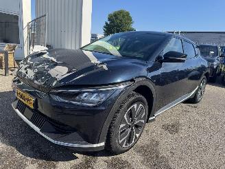 Voiture accidenté Kia EV6 Light Edition 58 kwh 2024/5