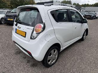 uszkodzony samochody osobowe Chevrolet Spark 1.2 16V LT 2011/6
