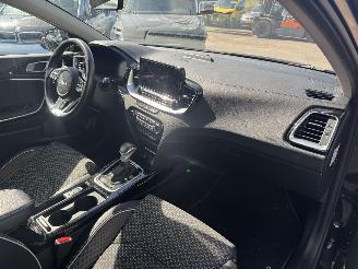 Kia Ceed 1.6 GDI PHEV DynamicPlusLine picture 15