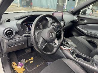 Nissan Juke 1.0 AUTOMAAT DIG-T Tekna picture 6