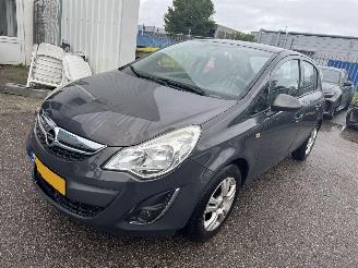 Vaurioauto  passenger cars Opel Corsa 1.2 16v Berlin 2013/7