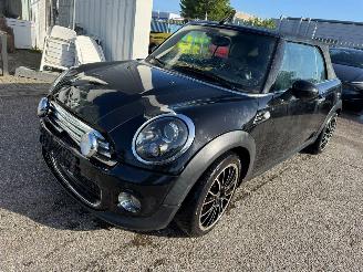 Damaged car Mini Cooper 1.6 Cooper Chili 2011/3