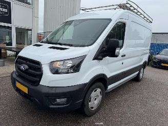skadebil bedrijf Ford Transit 350 2.0 TDCI L2H2 Trend 2025/10