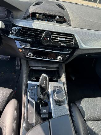 BMW 5-serie Touring 520i High Executive Edition picture 13