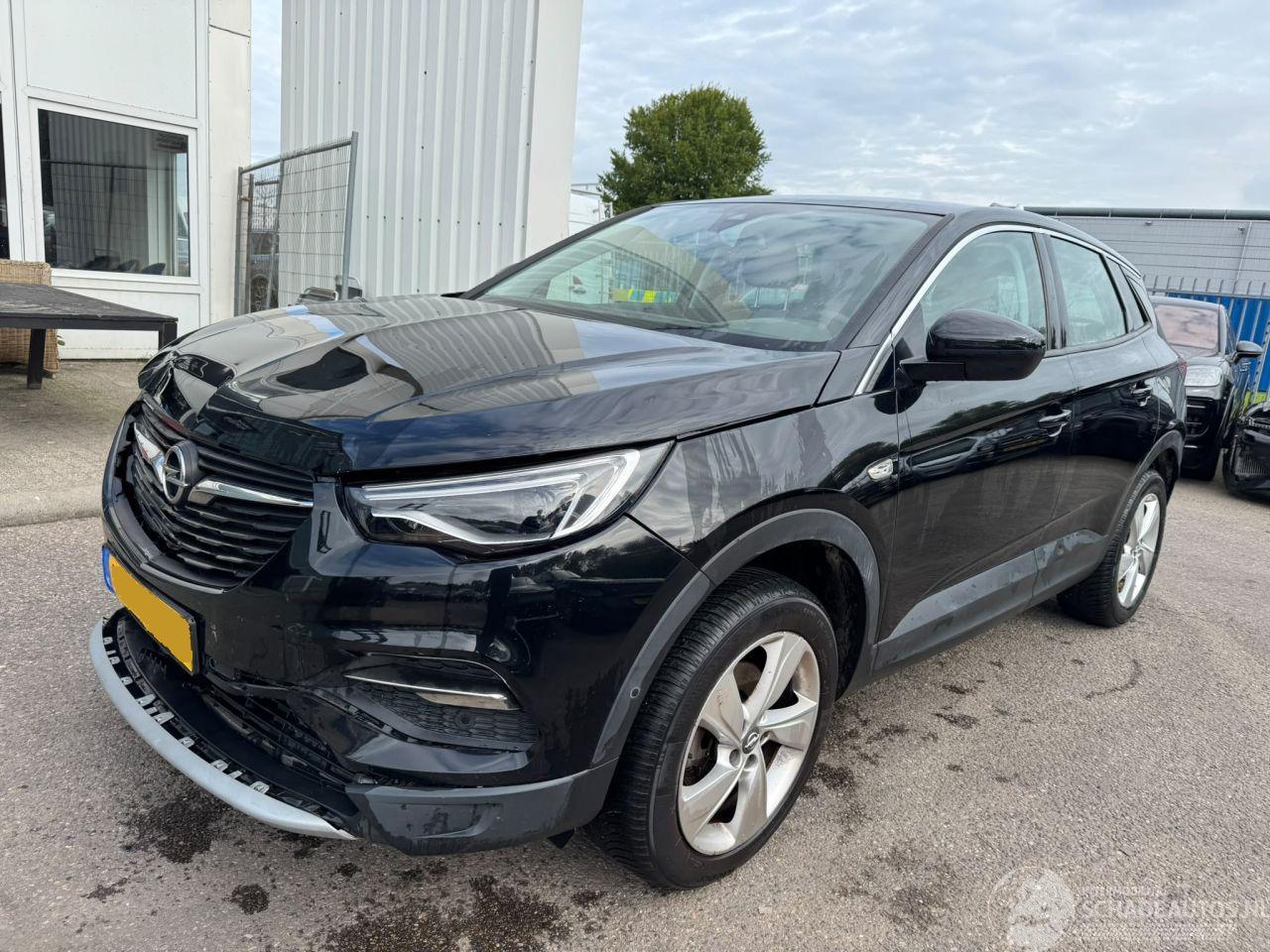 Opel Grandland X 1.2 AUTOMAAT Turbo Innovation