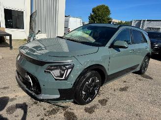 skadebil auto Kia Niro EV ExecutiveLine 64.8 kWh 2023/3