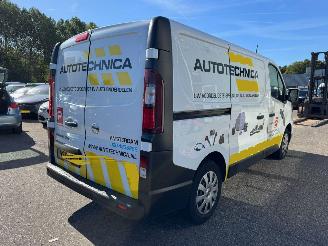 Nissan Primastar 2.0 dCi L1H1 Acenta picture 5