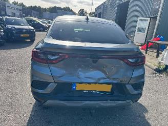 Renault Arkana 1.6 E-Tech hybrid 145 techno picture 4