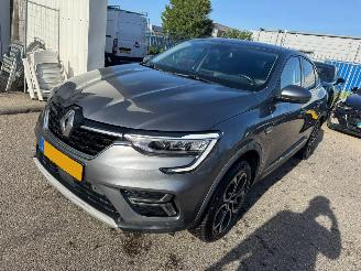 Auto incidentate Renault Arkana 1.6 E-Tech hybrid 145 techno 2023/6