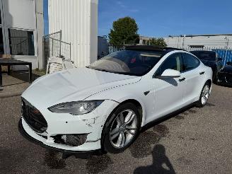 Schadeauto Tesla Model S 70D Base 333 PK 2015/9