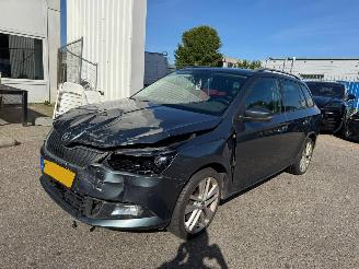 Schadeauto Skoda Fabia Combi 1.2 TSI First Edition Style 2015/4