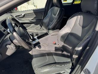 Volvo V-60 2.0 D4 Polar+ Dynamic picture 15