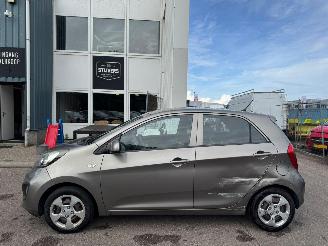 Kia Picanto 1.0 CVVT Comfort Pack picture 2