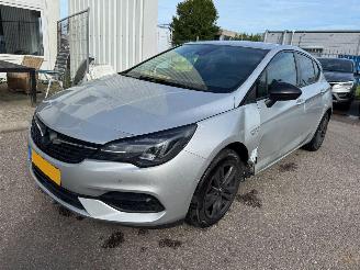 Vaurioauto  passenger cars Opel Astra 1.2 Design & Tech 2021/11