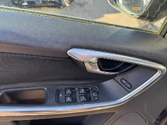 Volvo Xc-60 2.0 D3 Kinetic picture 14