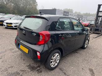 Kia Picanto 1.0 MPi DynamicLine picture 5