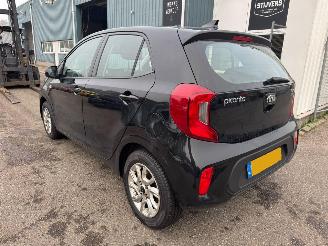 Kia Picanto 1.0 MPi DynamicLine picture 3