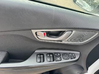 Hyundai Kona EV Limited 64 kWh picture 25