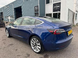 Tesla Model 3 Long Range AWD 75 kWh picture 2
