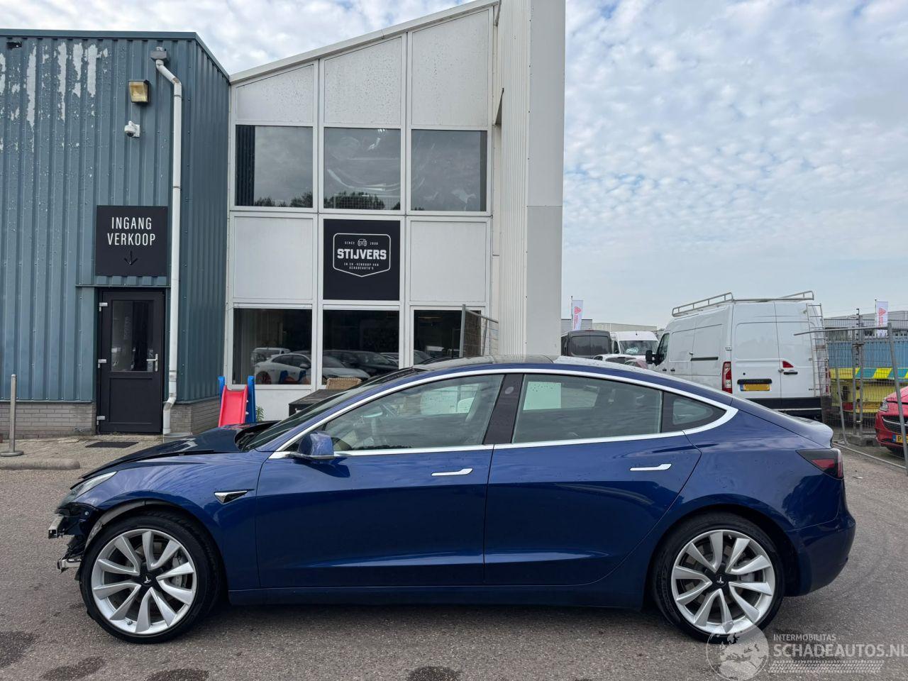 Tesla Model 3 Long Range AWD 75 kWh