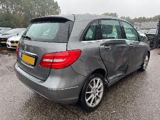 Mercedes B-klasse 180 AUTOMAAT Ambition picture 5
