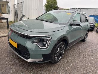 damaged passenger cars Kia Niro EV ExecutiveLine 64.8 kWh 2023/1