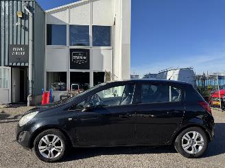Opel Corsa 1.4-16V Anniversary Edition picture 2
