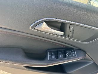 Mercedes  200 AMBITION AUTOMAAT picture 13