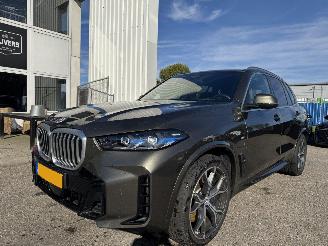 Schadeauto BMW X5 Xdrive50e Launch Edition 2023/9