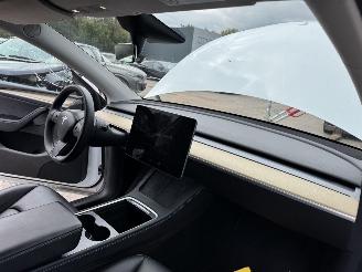 Tesla Model Y RWD 58 kWh picture 16