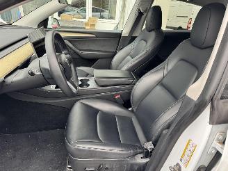 Tesla Model Y RWD 58 kWh picture 11