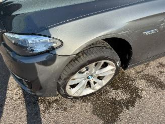 BMW 5-serie 535i  AUTOMAAT High Executive picture 3