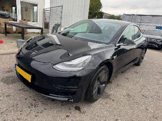 krockskadad bil auto Tesla Model 3 Long Range AWD 75 kWh 2019/12
