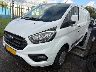 skadebil bedrijf Ford Transit Custom 280 2.0 TDCI L1H1 Trend 2020/9