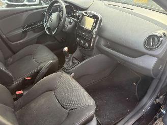 Renault Clio 0.9 TCe Expression picture 9