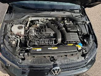 Volkswagen Golf 1.5 TSI R-Line Edition picture 8