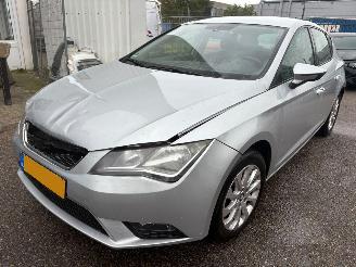 skadebil auto Seat Leon 1.2 TSI Style 2013/6